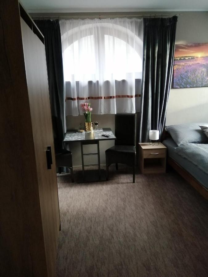 Apartmany Pietro Oravsky Podzamok Buitenkant foto